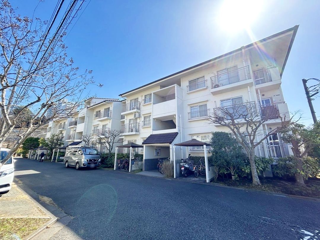Hometown Matsuki 4LDK Apartment for Sale in Hachioji, Tokyo - Thumbnail 2