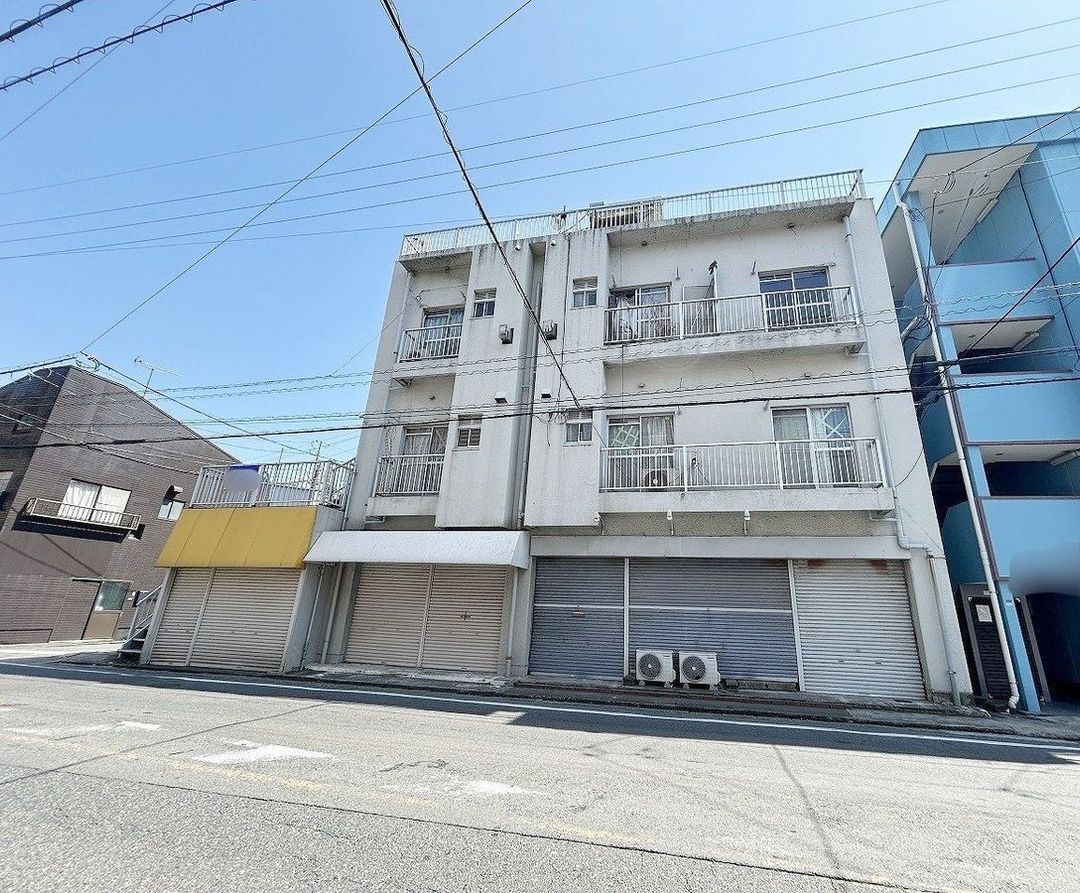 Apartment Building for Sale in Minami Ward, Fukuoka City - Thumbnail 2