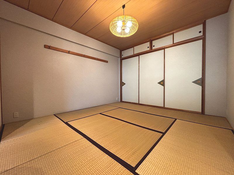 2LDK Apartment in Karuizawa, Nagano - 68.89m², Pet Friendly - Thumbnail 3