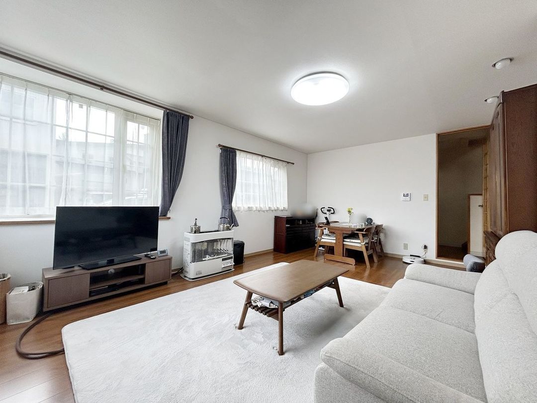 4LDK Detached House for Sale in Teine-ku, Sapporo - Thumbnail 2