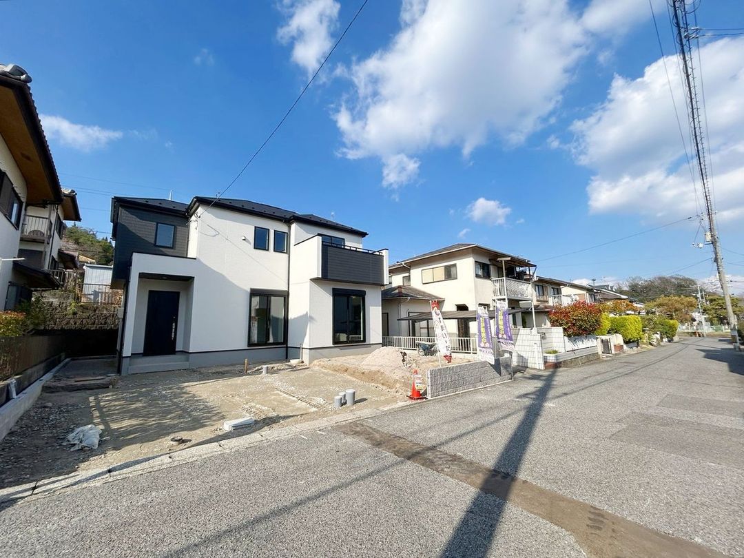 New Build 4LDK House in Misuzugaoka Nishi, Hiroshima - Thumbnail 2