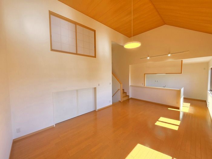 4LDK Detached House for Sale in Toyokawa, Aichi - Renovated 2025 - Thumbnail 2