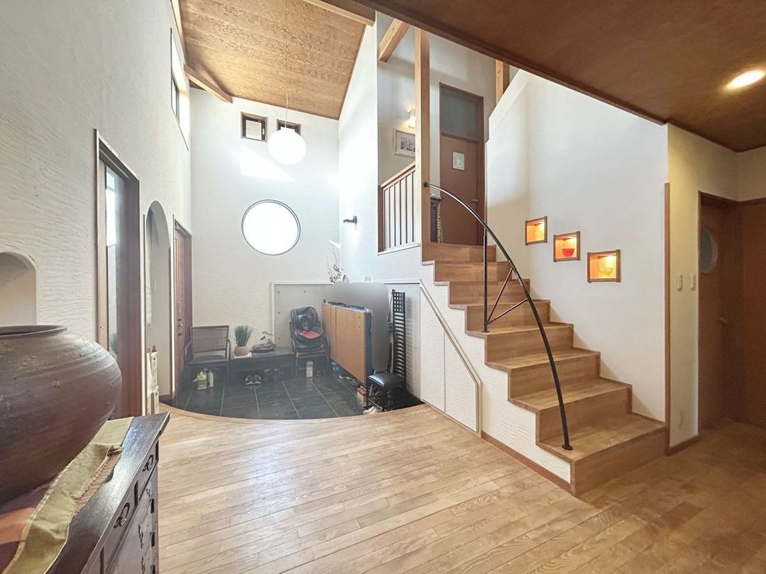 7LDK House for Sale in Tatsumi, Kita Ward, Okayama City - Thumbnail 2