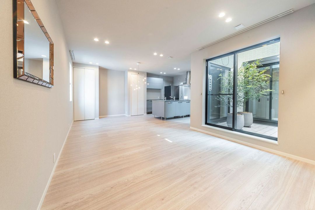 New 2026 3-Storey House in Fukuoka Chuo Ward with Garage & Elevator - Thumbnail 2