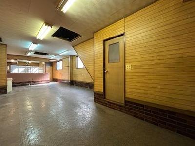 Used 3-Storey House in Tsukamoto, Osaka - 6DK, 151.92m² — Interior, Yodogawa, Osaka