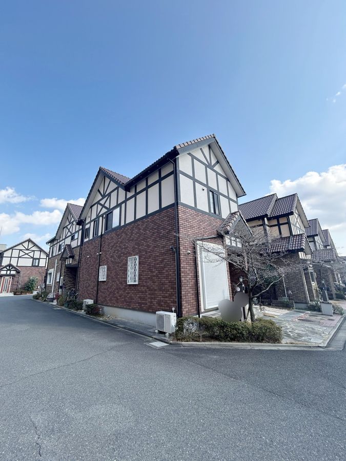 4LDK Detached House in Suita, Osaka - Near Senrioka Station - Thumbnail 2