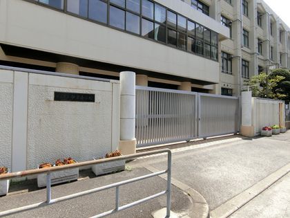 Neverland Shin-Umeda 3LDK Apartment for Sale in Osaka - Thumbnail 3