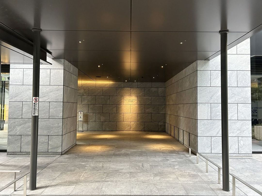 Fine Tower Umeda Toyosaki 1LDK Apartment for Sale in Osaka - Thumbnail 2