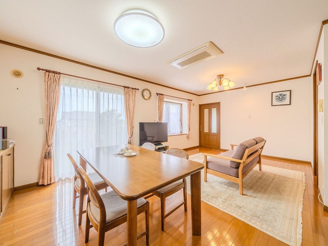 3LDK Detached House for Sale in Kanenari, Kawasaki - Thumbnail 2