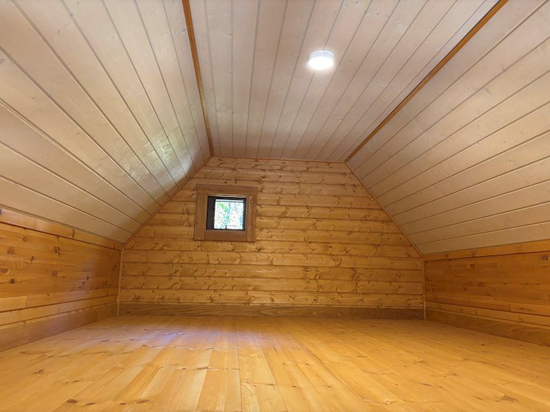 Newly Built Log House with 3,294m² Land in Harmony Resort, Karuizawa Area - Thumbnail 4