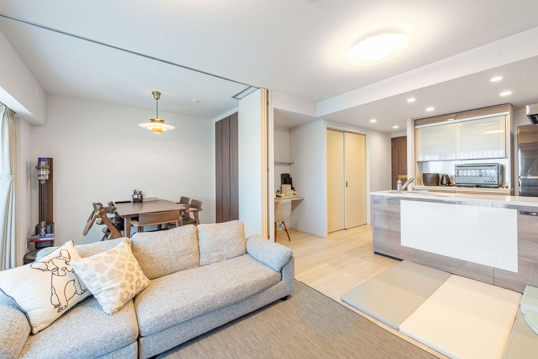 3LDK Apartment 69.26 sqm for Sale in Koto-ku, Tokyo - Thumbnail 2