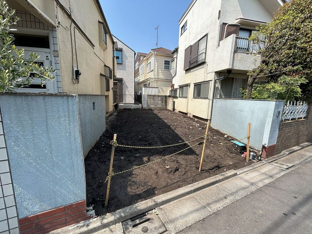 New Build House in Suginami, Tokyo | 1SLDK Near Ogikubo Station - Thumbnail 2