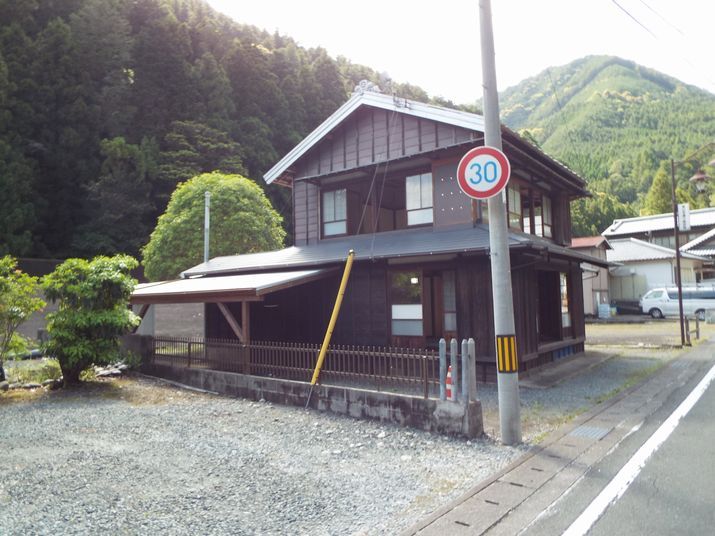 Renovated 5K+S House in Tenryu-ku, Hamamatsu, Shizuoka - Thumbnail 2