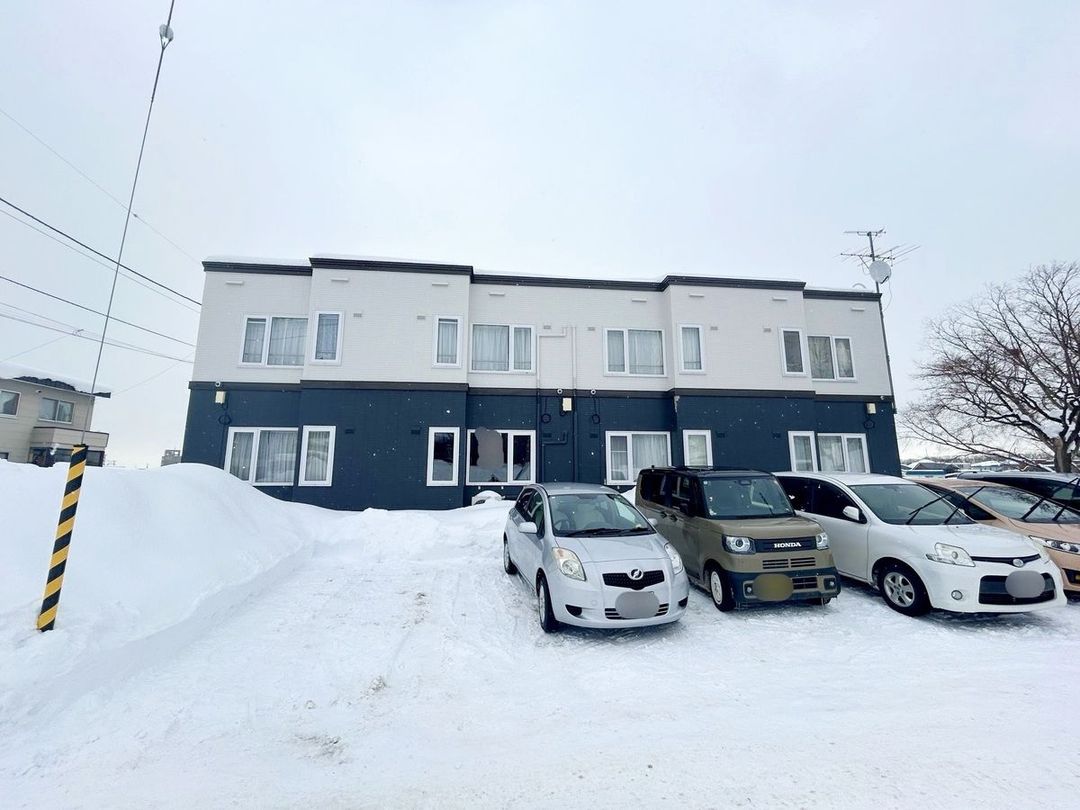 Casa Nishioka 8-Unit Apartment Building for Sale in Sapporo - Thumbnail 2