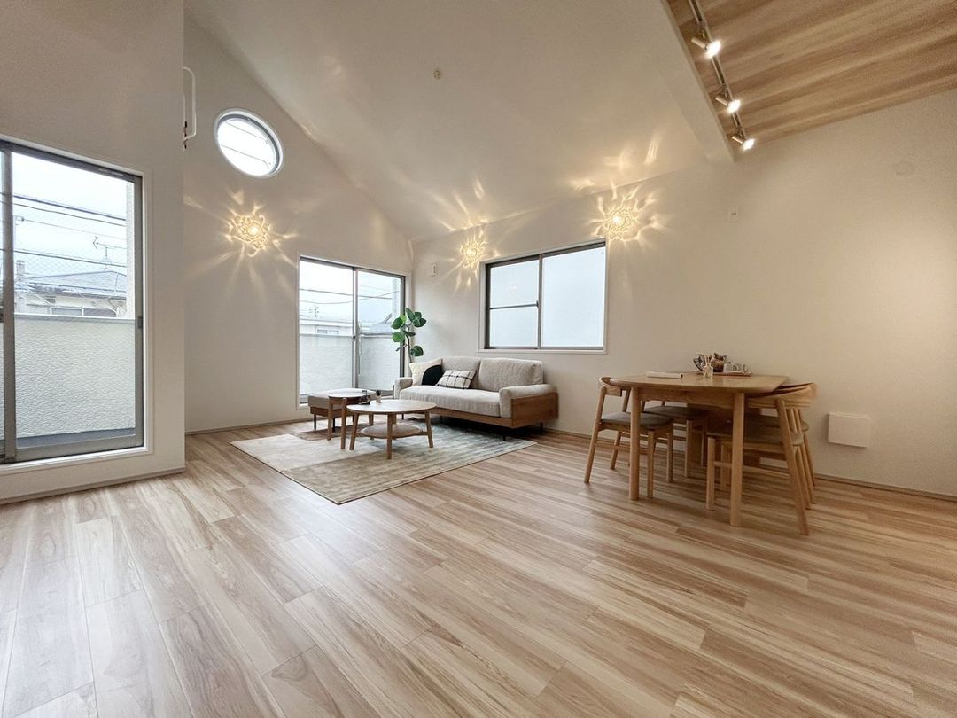 Renovated 4LDK House in Suginami, Tokyo | Near Ogikubo Station - Thumbnail 2
