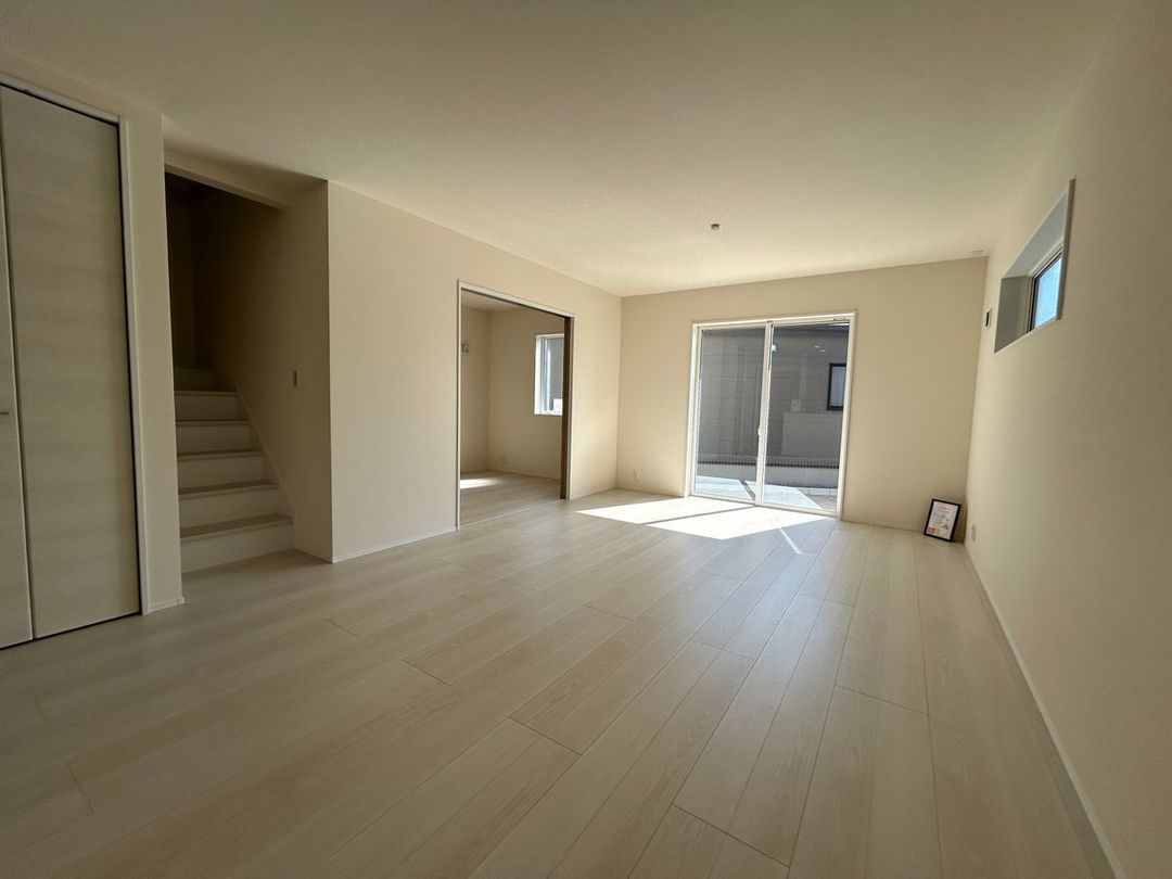 New 5LDK House in Nisshin City, Aichi Prefecture - Thumbnail 2