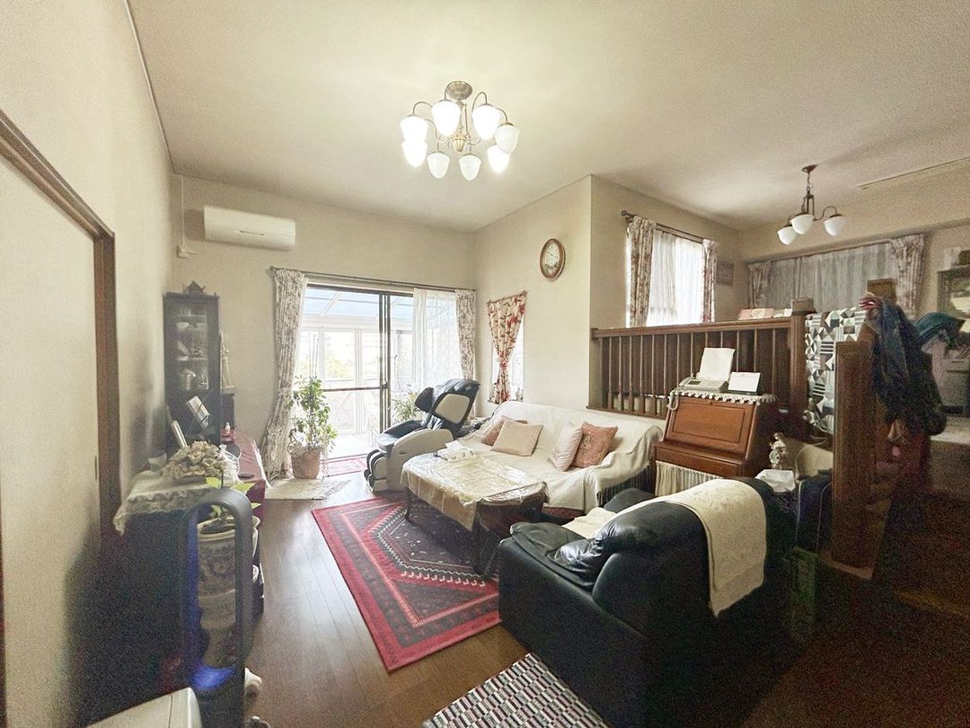 5LDK Used House for Sale in Kashiwa, Chiba - 149.47 sqm - Thumbnail 2