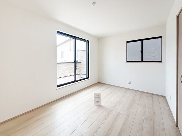 New 3SLDK House in Takatsuki, Osaka | 96.88 sqm | 2025 Build - Thumbnail 2