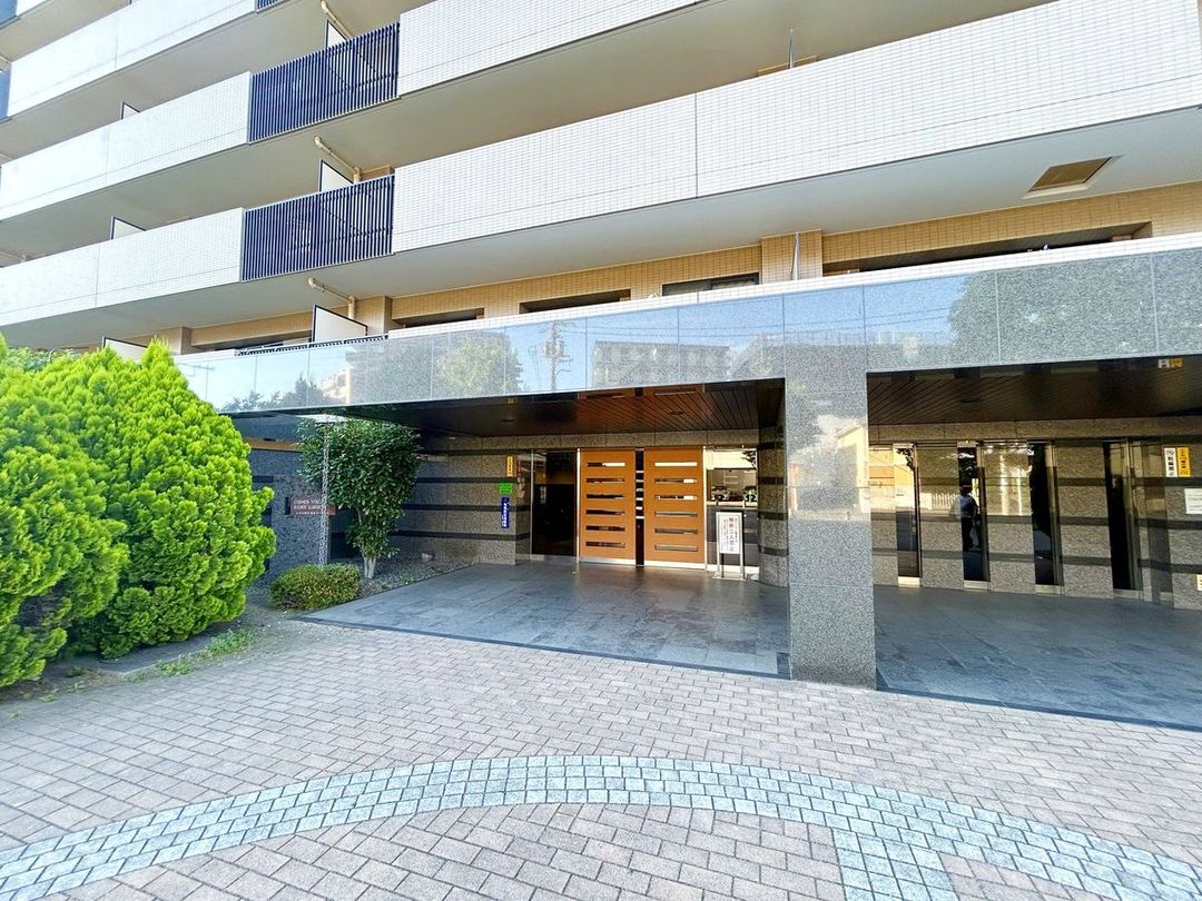3LDK Apartment for Sale in Midori Ward, Yokohama, 70.2 sqm - Thumbnail 2