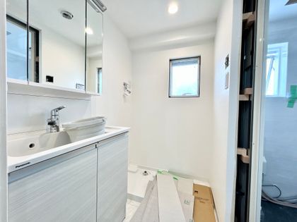 3LDK Apartment for Sale in Totsuka-ku, Yokohama - 65.64m² - Thumbnail 3