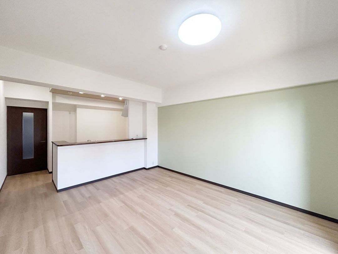 Legal Tsukamoto 6: 3LDK Apartment Near JR Tsukamoto Station - Thumbnail 2