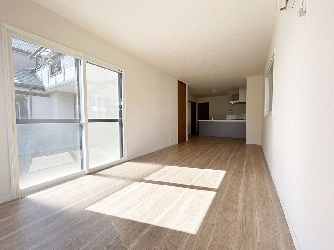 Renovated 3LDK House in Ichikawa, Chiba - Thumbnail 2