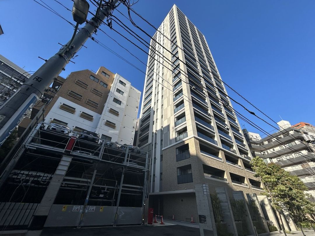 The Park House Omori Tower 3LDK Apartment for Sale in Ota, Tokyo - Thumbnail 2