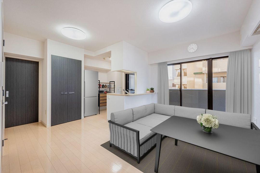 1LDK Apartment for Sale in Hakata Ward, Fukuoka City - Thumbnail 2