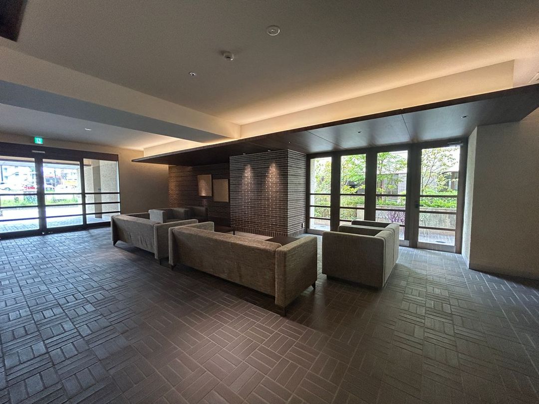 3LDK Apartment for Sale in Chuo Ward, Fukuoka City - Thumbnail 2