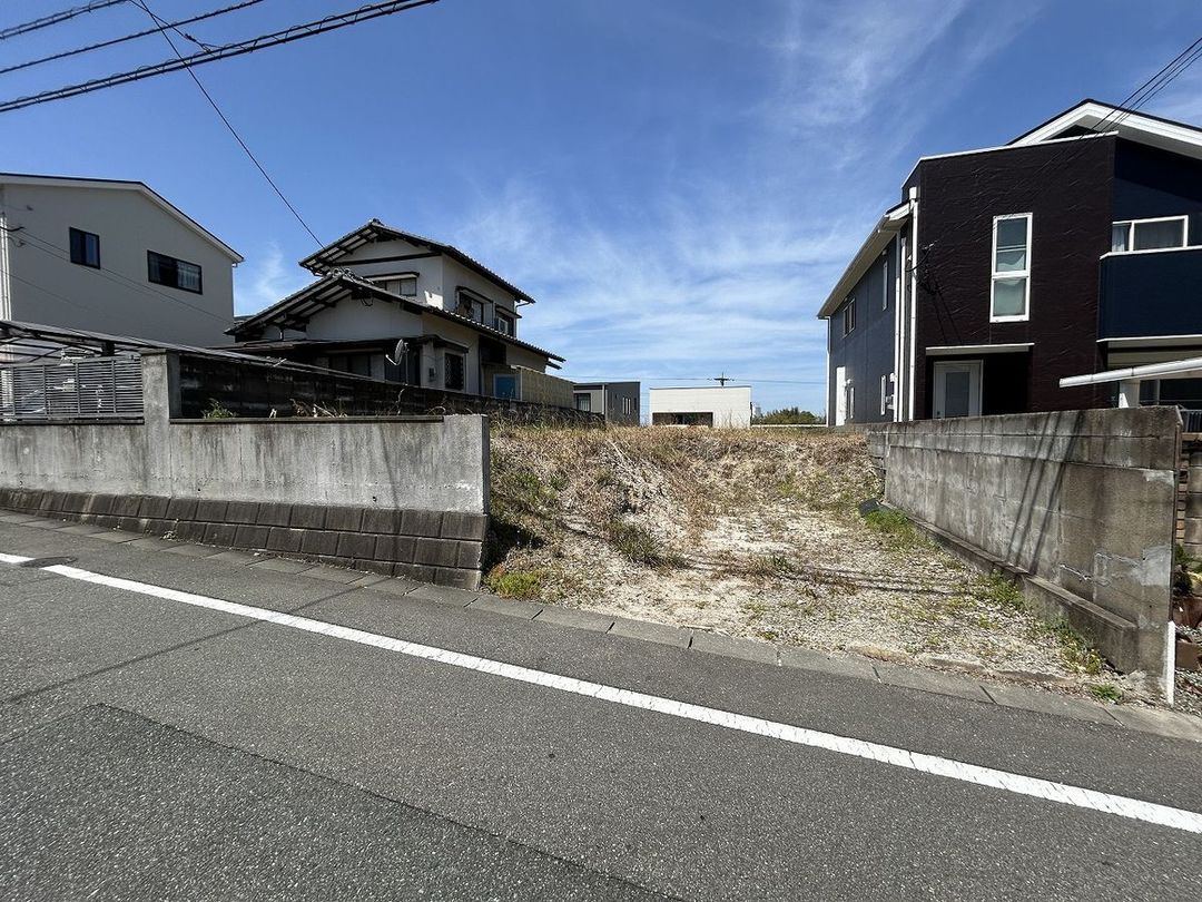 185.61 sqm Land for Sale in Minamigaoka, Onojo City - Thumbnail 2