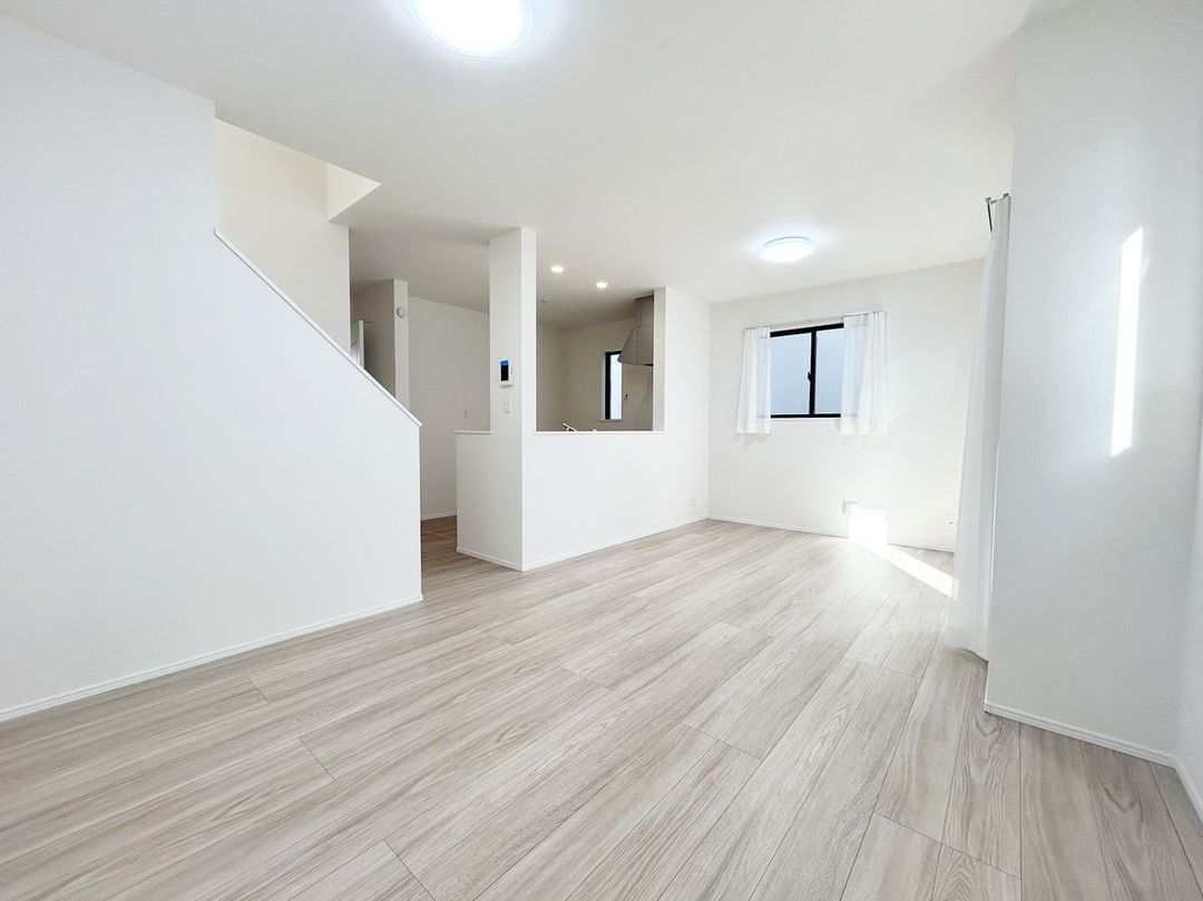 New 3LDK House for Sale in Koganei, Tokyo - Thumbnail 2