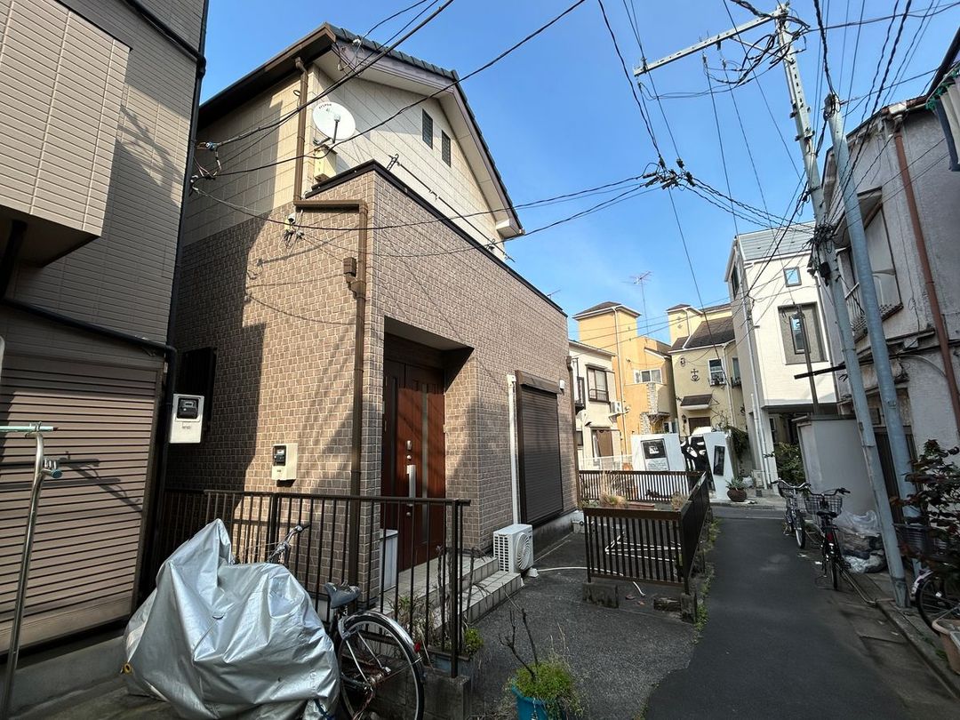 3DK Detached House for Sale in Koto Ward, Tokyo - Thumbnail 2