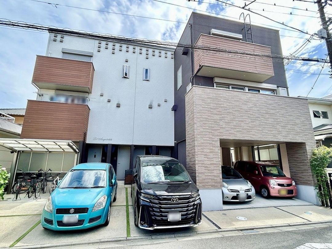 Atsugi Mixed-Use Building for Sale Near Hon-Atsugi Station - Image 1
