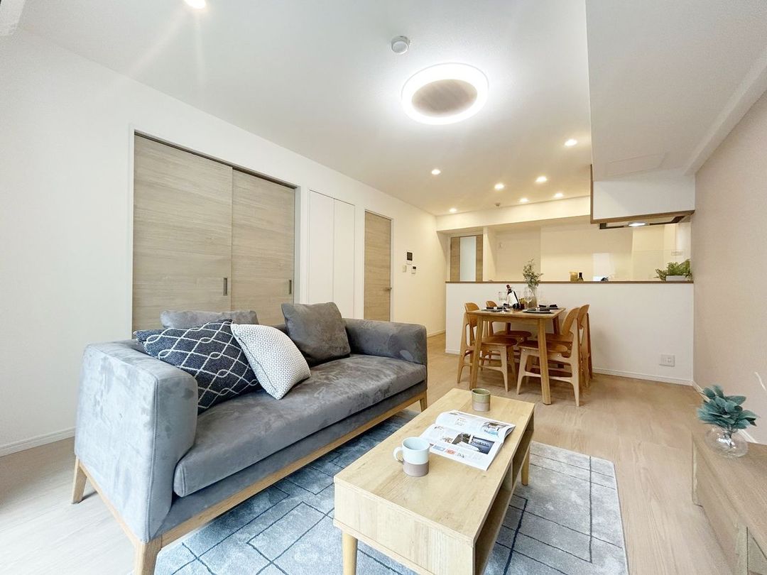 Renovated 4LDK Apartment in Itabashi, Tokyo – 80.2 sqm - Thumbnail 2