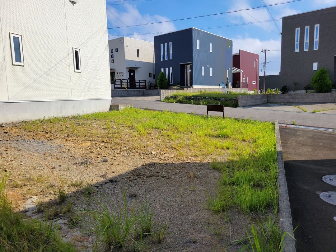 118 sqm Land for Sale in Shirahama, Wakayama - Thumbnail 3