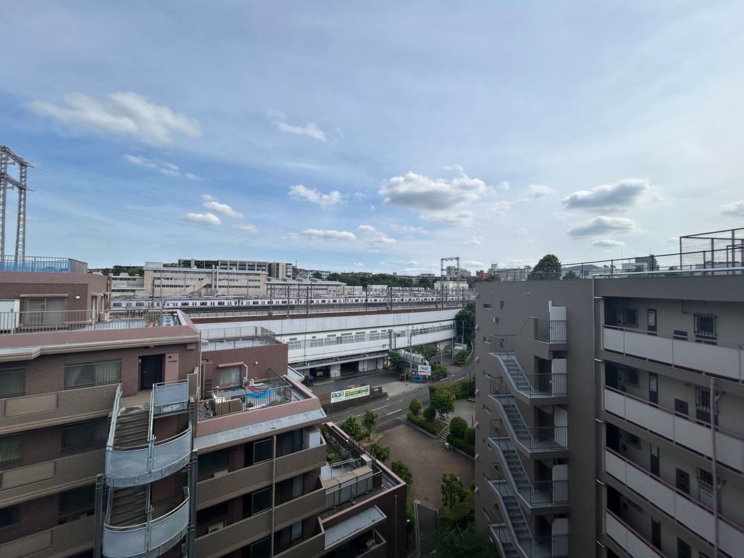 3LDK Apartment for Sale in Kawasaki, Kanagawa - 71.34 sqm - Thumbnail 2