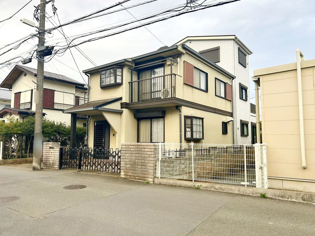 2LDK House for Sale in Chigasaki, Kanagawa | Near Chigasaki Station - Thumbnail 2