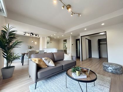 3LDK Apartment for Sale in Abeno, Osaka - 78.06m² - Thumbnail 3