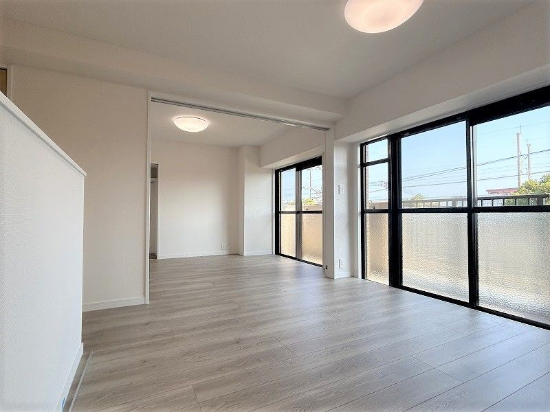 3LDK Apartment for Sale in Minami Ward, Fukuoka - Thumbnail 2
