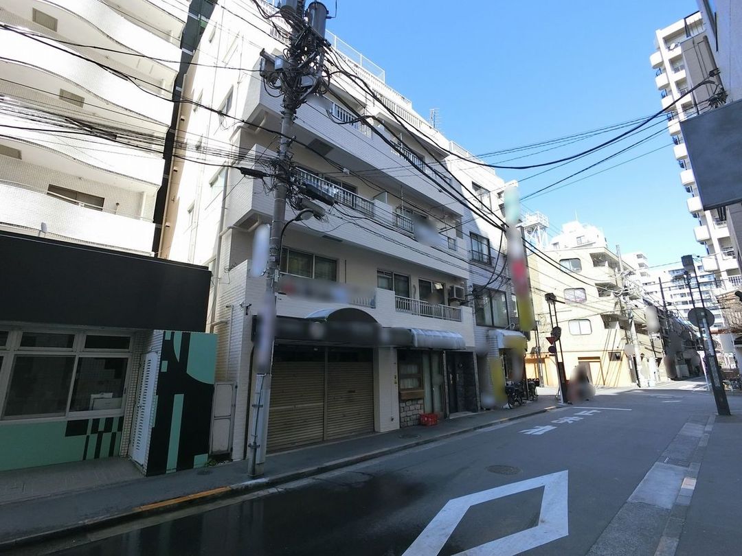 Shimizu Building Commercial Investment Property in Ikebukuro, Tokyo - Thumbnail 2