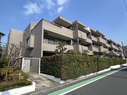 4LDK Apartment for Sale in Nakano, Tokyo - 89m2 - Thumbnail 3