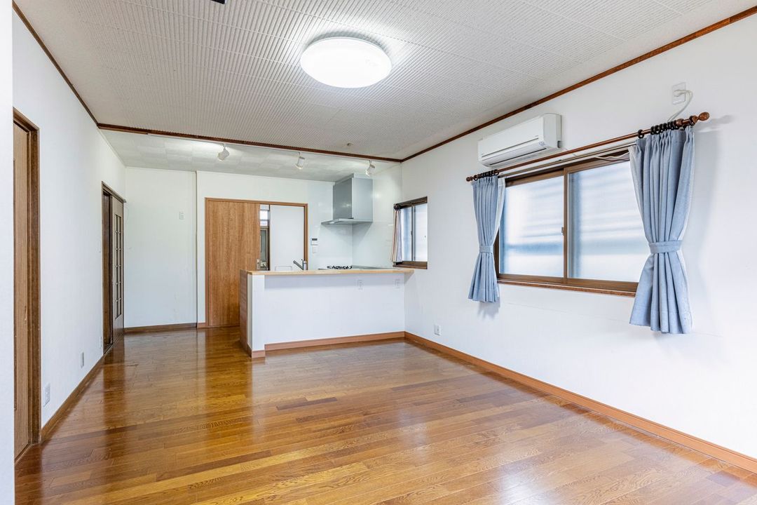 5LDK Detached House for Sale in Toyoake City, Aichi - Thumbnail 2