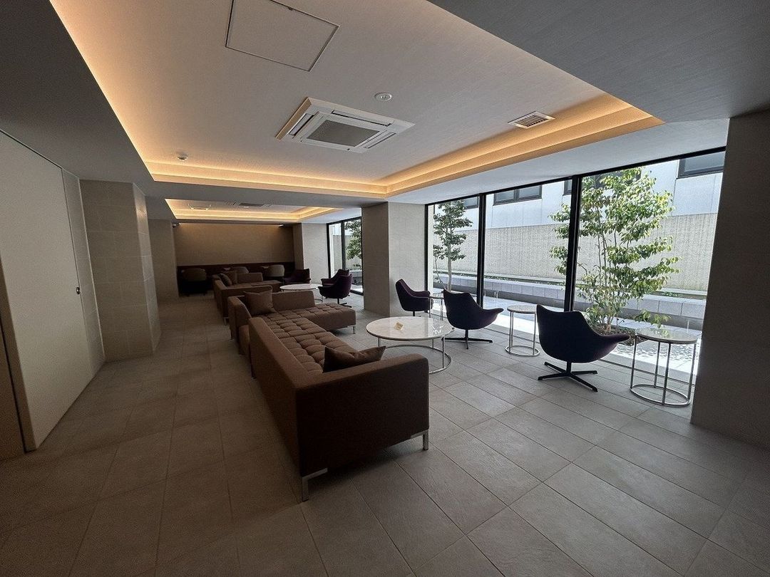 2LDK Apartment for Sale in Fukuoka City Chuo Ward - Thumbnail 2
