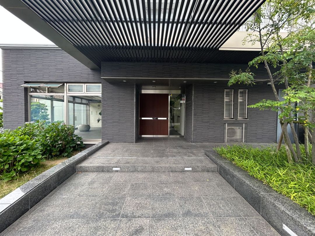 3LDK Apartment for Sale in Joto Ward, Osaka, 70.78 sqm - Thumbnail 2