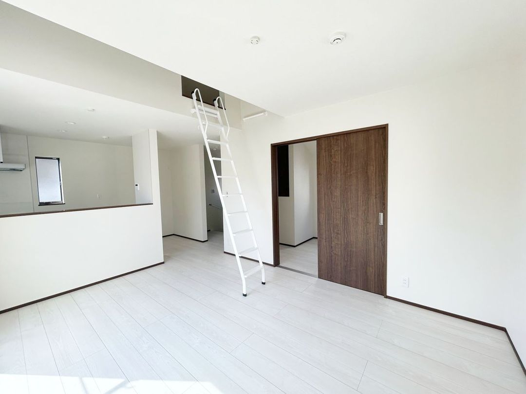 3LDK Newly Built House in Kokubunji, Tokyo - 68.76 sqm - Thumbnail 2