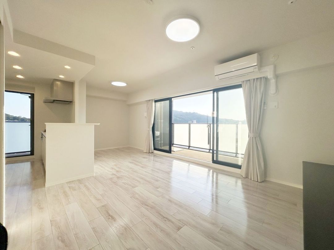 3LDK Apartment for Sale in Higashi-ku, Hiroshima - 76.02 sqm - Thumbnail 2