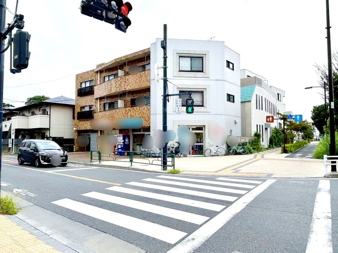 Renovated 2DK Apartment for Sale in Mitaka, Tokyo - Thumbnail 2