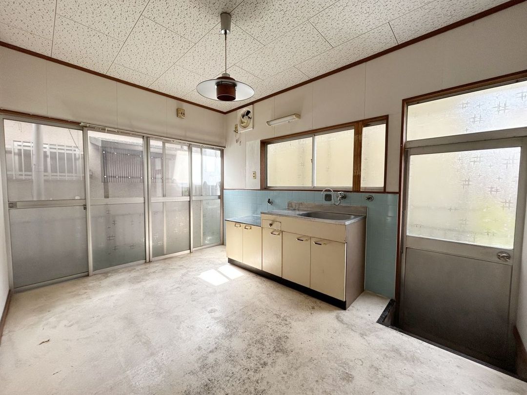 2DK Used House for Sale in Higashi Ward, Okayama City - Thumbnail 2