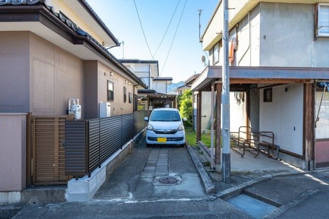 7DK Traditional House for Sale in Nagano City, Nagano - Thumbnail 4