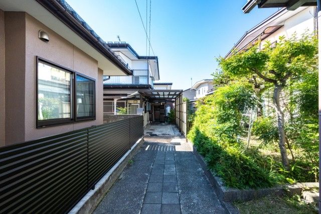 7DK Traditional House for Sale in Nagano City, Nagano - Thumbnail 2